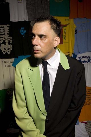 Arnaldo Antunes se apresenta no Recife