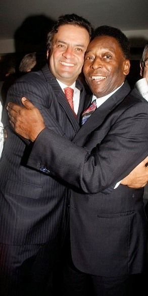 Aécio Neves com Pelé
