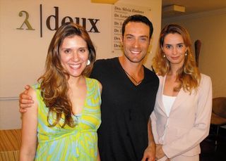 <b>Vaidade a dois</b>“><figcaption><b>Vaidade a dois</b> / foto: ANDRE VICENTE, DAVI LIMA, DIEGO BONEL, OVADIA SAADIA, PETRÔNIO CINIQUE E PITI REALI</figcaption></figure>
</div>
<p>–</p><input type=
