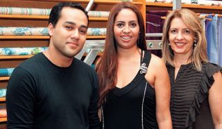 <b>Exposição de mobiliário</b>“><figcaption><b>Exposição de mobiliário</b> / foto: ANDRÉ VICENTE, FERNANDO MUCCI, FÁBIO TELLES, LÍVIA CLOZEL, SÉRGIO ANDRADE E SUPORTE COMUNICAÇÃO</figcaption></figure>
</div>
<p>–</p><input type=
