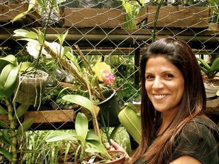 Andréa Lombardi e suas 3000 orquídeas
