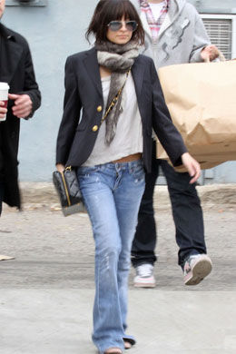 Nicole Richie adota look moreno