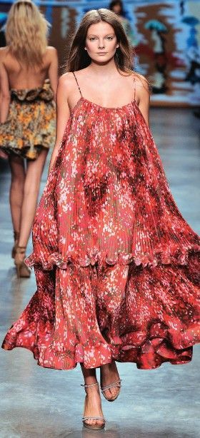 Ready-to-wear spring 2010: Stella Mccartney