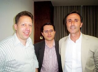 <b>Comitê de negócios</b>“><figcaption><b>Comitê de negócios</b> / foto: ANDRÉ VICENTE, HILMAR CARRER, JORGE TEIXEIRA, MARGARETH ABUSSAMRA E PATRÍCIA TARTARI</figcaption></figure>
</div>
<p>–</p><input type=