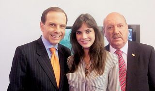 <b>Atração televisiva</b>“><figcaption><b>Atração televisiva</b> / foto: ANA BEATRIZ CHACUR, ANDRÉ PALLUCH, DANIELA FILOMENO, L.R. COMUNICAÇÃO, MARCELA FERNANDES, NOAM – COMUNIDADE SHALOM E RICARDO PRADO</figcaption></figure>
</div>
<p>–</p><input type=