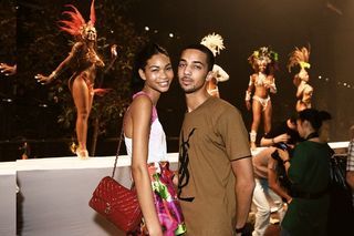Top Chanel Iman apoia new face