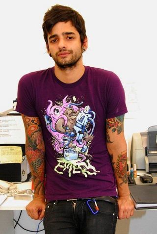 Lucas Silveira: novo projeto, mesmo look