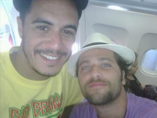 Bruno Gagliasso ao lado de D2 no Twitter