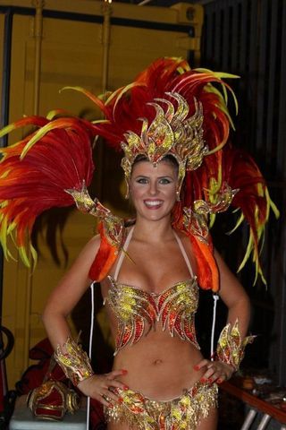 Famosos no 2º dia de carnaval no Rio!