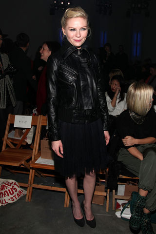 Kirsten Dunst e Portman juntas no MBFW