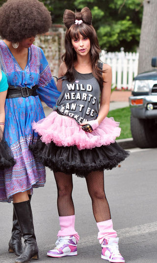 Jennifer Love Hewitt: volta aos 80’s