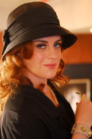 Alessandra Maestrini volta ao canto lírico