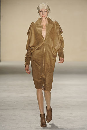 AGORA É MODA: Caramelo