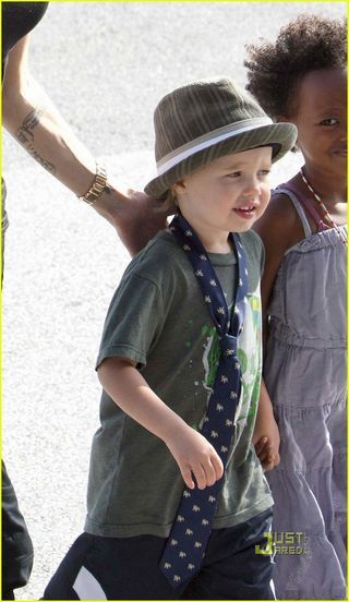 Os looks masculinos de Shiloh