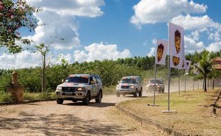 Fãs da velocidade vibram em Rali no interior de SP