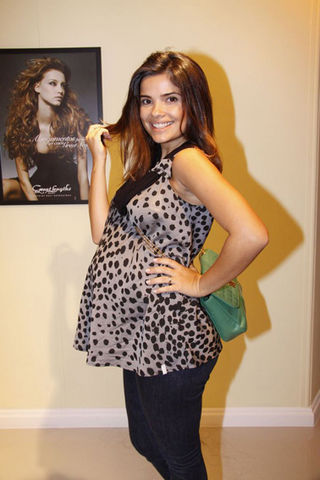 Grávida, Vanessa Giácomo muda visual