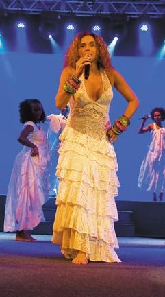 Estrelas da música brasileira embalam os poderosos