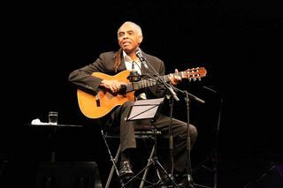 Gilberto Gil e a Copa: ‘Sou pé frio’
