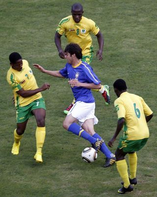 Brasil vence amistoso contra Zimbábue