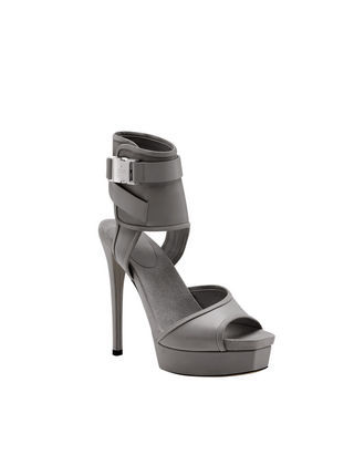 Sapatos irresistíveis