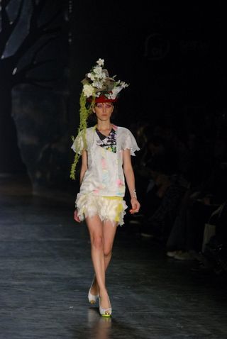 SPFW: Desfile da grife Erika Ikezili