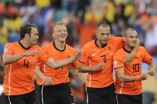 Quem leva o Mundial: Espanha ou Holanda?