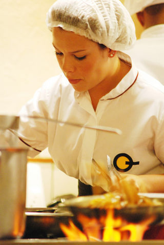 Fernanda Souza vira chef de cozinha