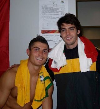 Cristiano Ronaldo publica foto com Kaká