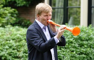 Príncipes da Holanda no clima da Copa