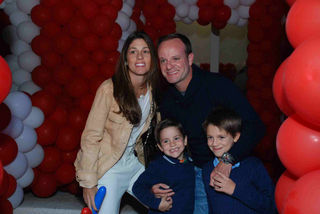 Barrichello se diverte em família