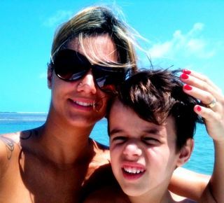 Kelly Key descansa no Nordeste