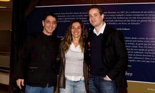 Pedro Herz festeja o 3º aniversário de teatro