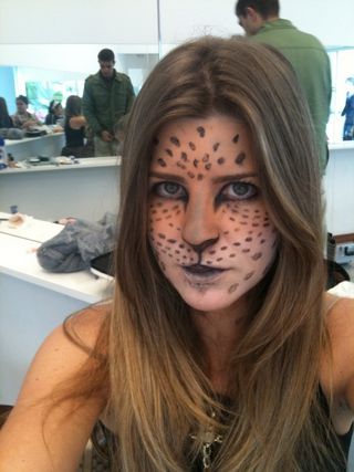 Íris Stefanelli ataca de onça pintada