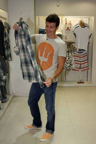 Rodrigo Faro: passeio fashion em SP