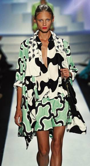 Moda: Ready to Wear Spring 2011: Diane von Furstenberg