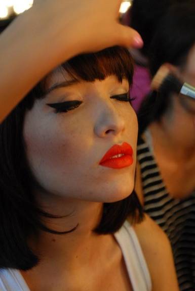 SPFW: Conceito da maquiagem Neon