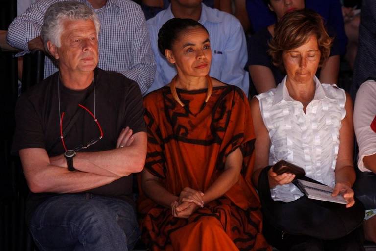 SPFW: Marina Silva recicla colar