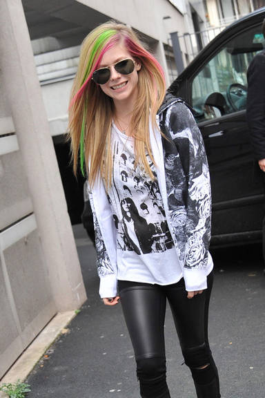 FOTO: Todo o estilo de Avril Lavigne
