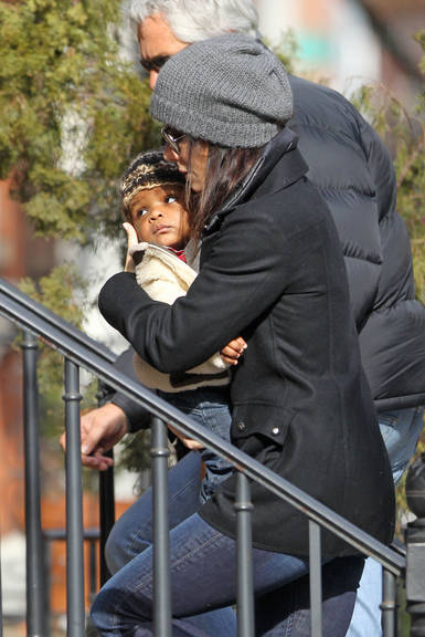 FOTO: Carinho de Bullock com o filho