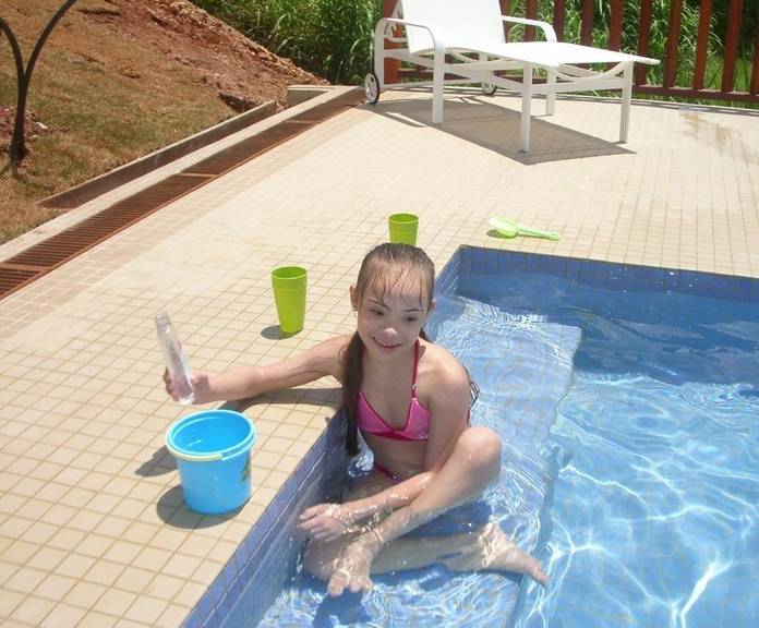 Por onde anda a atriz Joana Morcazel