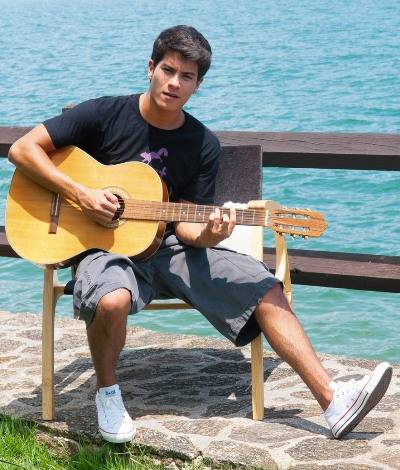 Estilo do ‘rebelde’ Arthur Aguiar