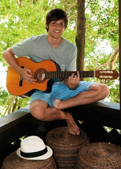 Chay Suede em um novo ritmo