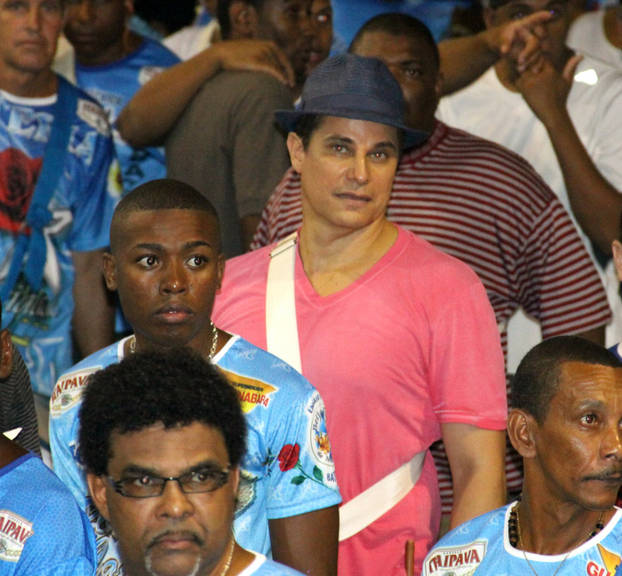 Celulari no último ensaio da Beija-Flor