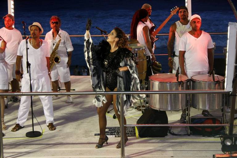 Ivete faz homenagem ao Rio de Janeiro