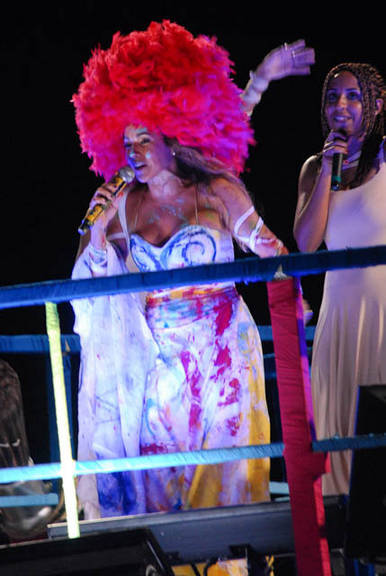 Daniela Mercury de blackpower em Salvador