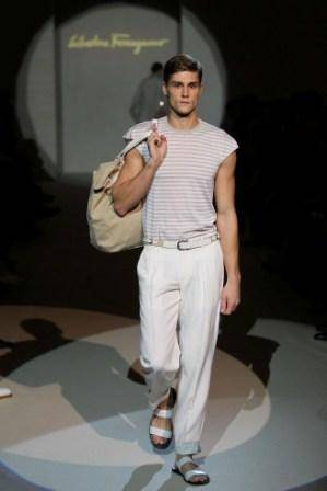 Ferragamo lança coleção em Cingapura