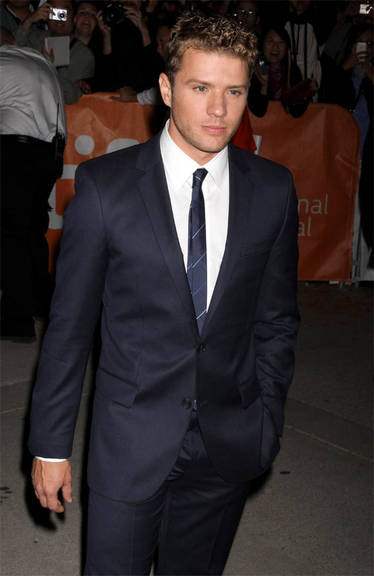 Ryan Phillippe diz que adora hambúrguer
