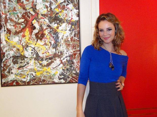 Paola Oliveira muda visual na novela