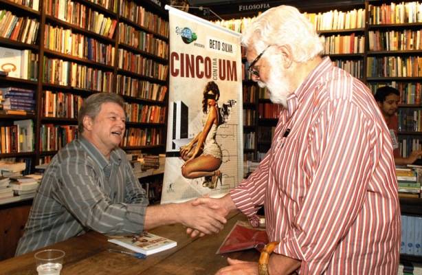 Beto Silva lança o seu terceiro livro