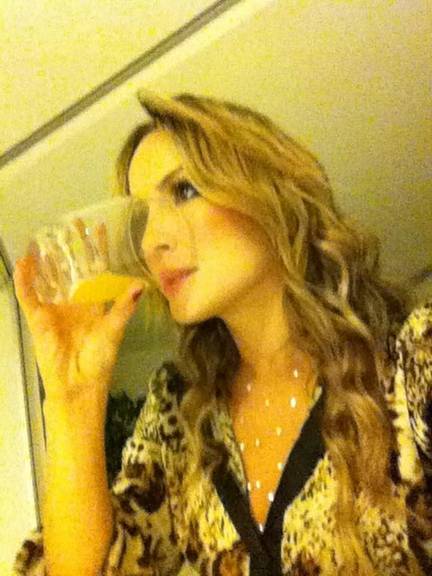 Claudia Leitte não parou no fim de semana